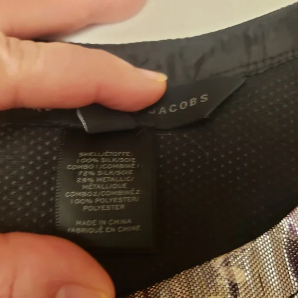 Marc Jacobs Abstract Sleeveless Silk Blouse Size S - Picture 10 of 13